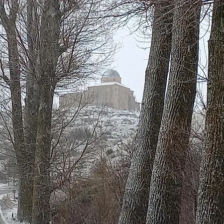 Creativo Villa-rubei Chorros